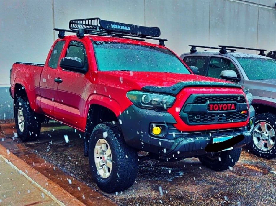 RedRock Cross Bar Roof Rack; Black; 60-Inch (16-18 Tacoma)