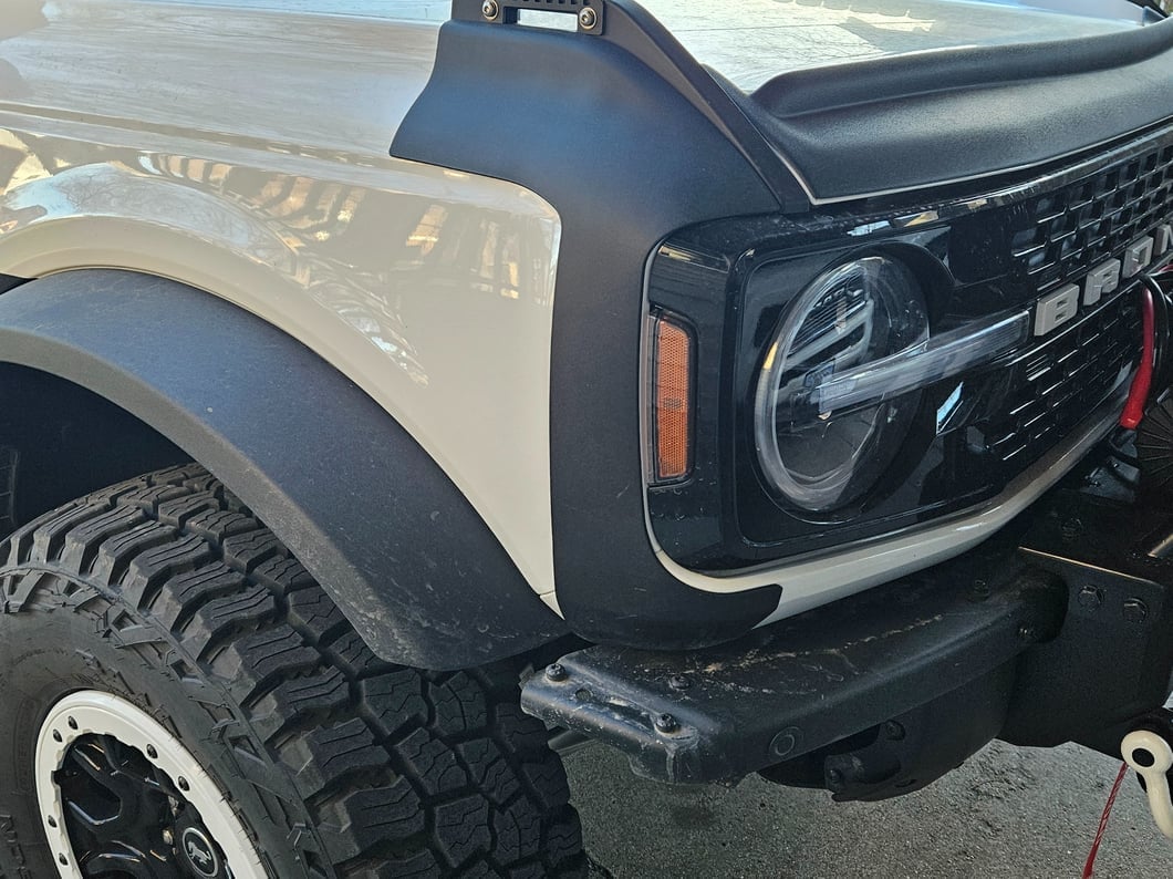 RedRock Front Corner Guards (21-25 Bronco)