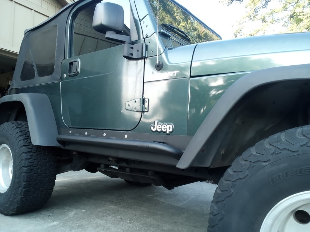 Jeep Licensed by RedRock Rocker Guards with Steps and Jeep Logo (97-06 Jeep Wrangler TJ, Excluding Unlimited)