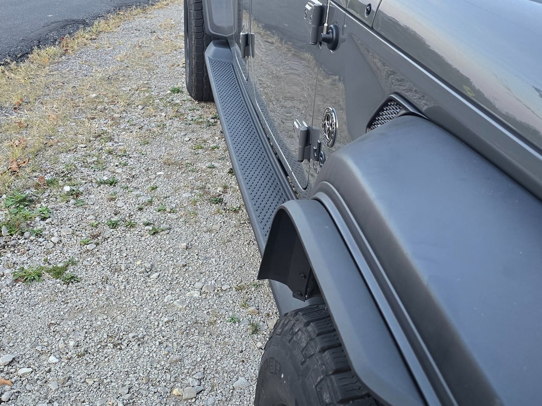 RedRock Fender Flare Extensions (20-25 Jeep Gladiator JT, Excluding Launch Edition, Mojave & Rubicon)