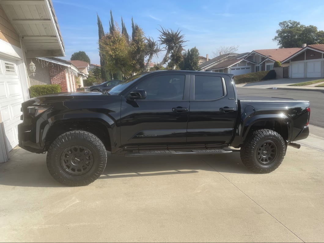 RedRock PNC Side Step Bars; Black (24-25 Tacoma Double Cab)