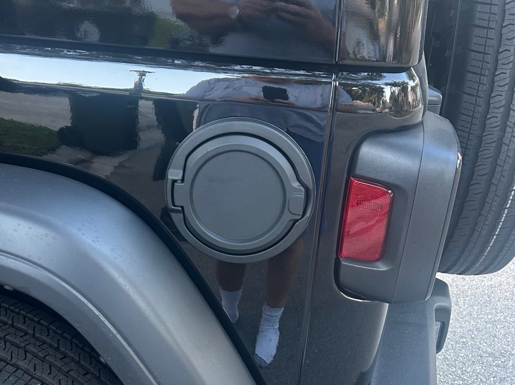RedRock Fuel Filler Door; Matte Black (18-25 Jeep Wrangler JL)