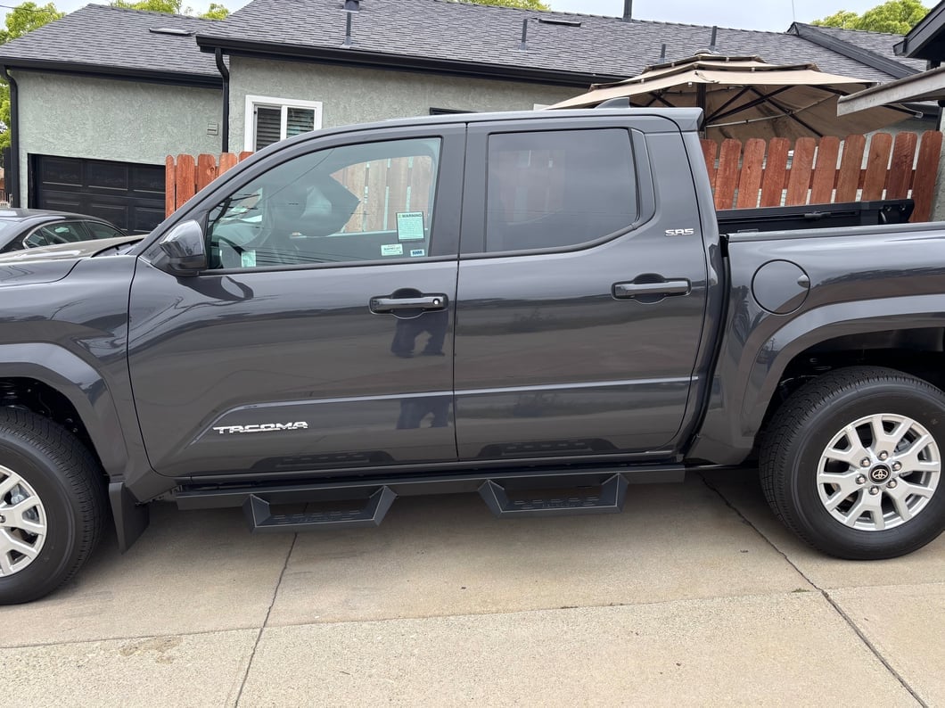 RedRock 4-Inch Drop TC1 Running Boards; Textured Black (24-25 Tacoma Double Cab)