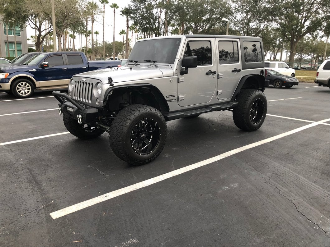 RedRock Stubby HD Pre-Runner Winch Front Bumper with Light Bar Tabs (07-18 Jeep Wrangler JK)