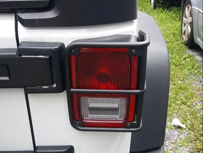 RedRock OE Style Tail Light Guards; Black (07-18 Jeep Wrangler JK)