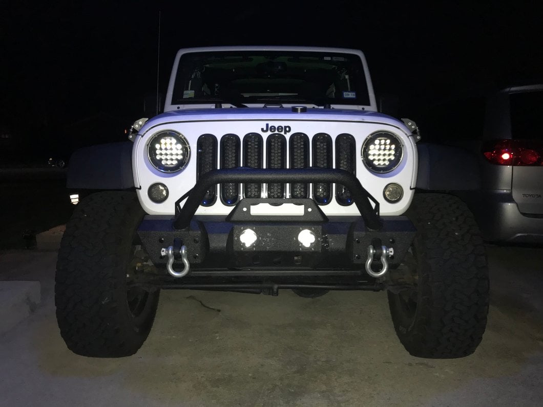 RedRock Stubby Winch Front Bumper with LED Fog Lights and Over-Rider Hoop (07-18 Jeep Wrangler JK)