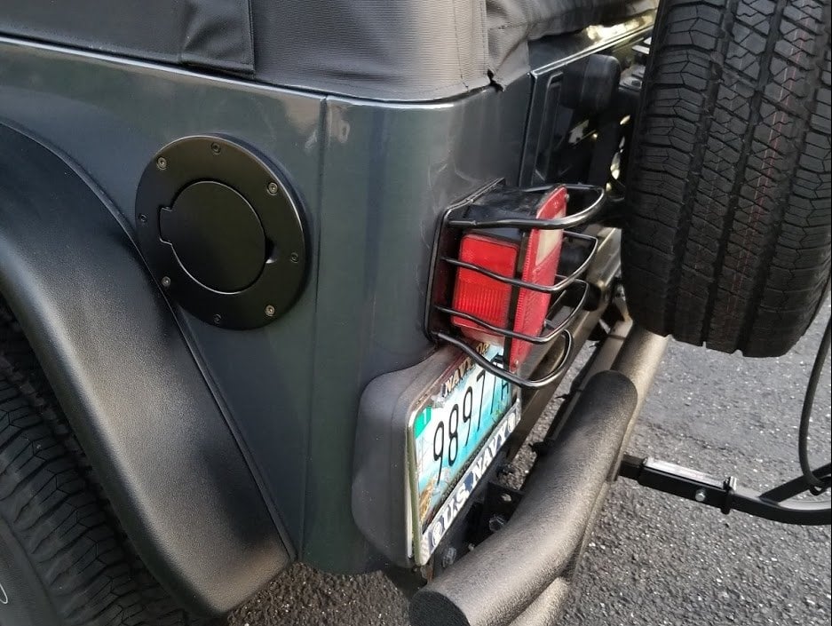 RedRock Euro Tail Light Guards; Black (76-06 Jeep CJ5, CJ7, Wrangler YJ & TJ)