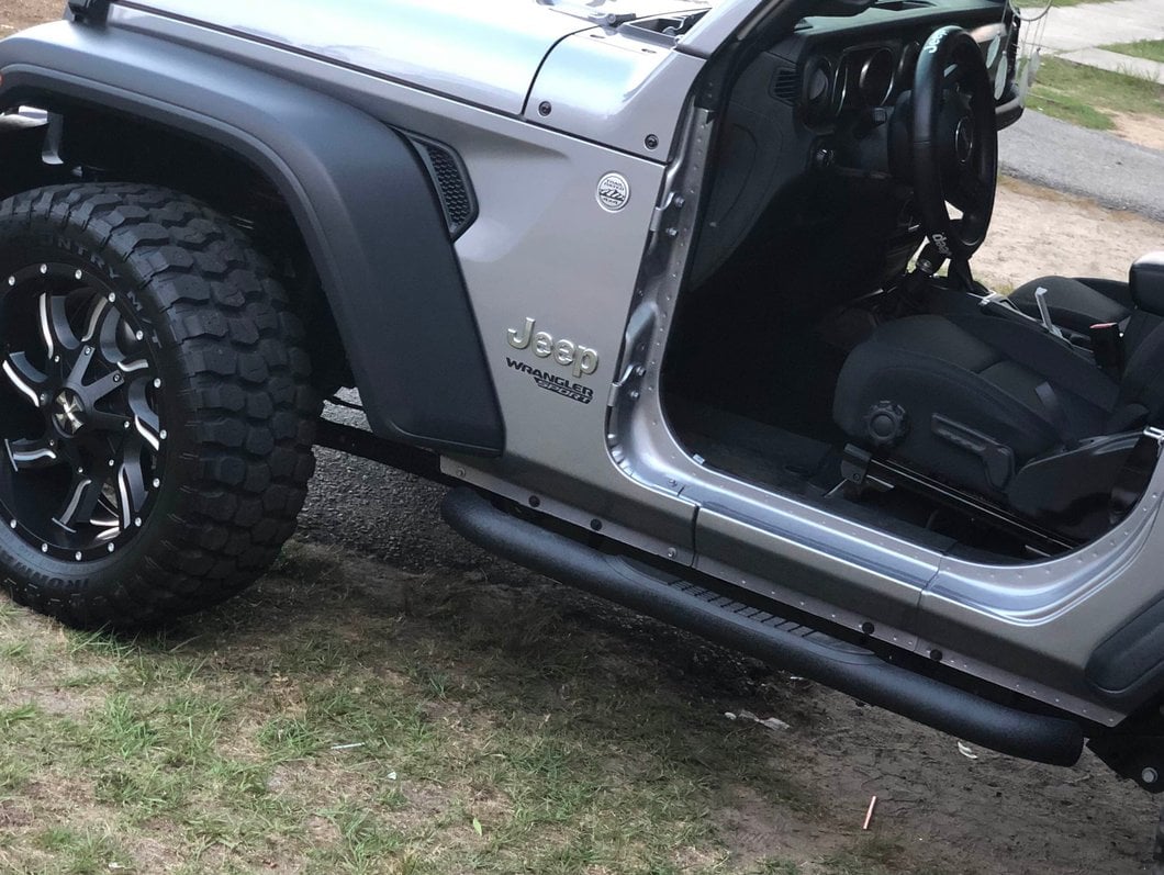 RedRock 3-Inch Round Curved Side Step Bars; Textured Black (18-25 Jeep Wrangler JL 2-Door)