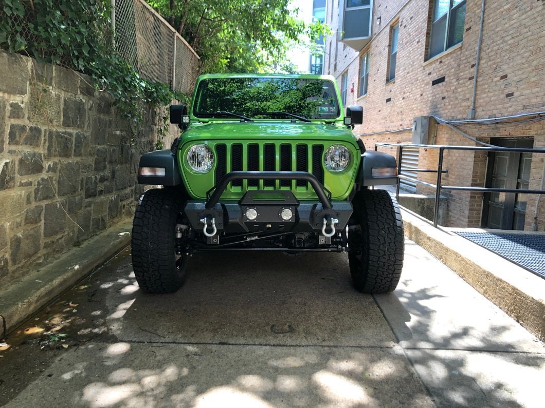 RedRock Stubby Winch Front Bumper with LED Fog Lights and Over-Rider Hoop (18-25 Jeep Wrangler JL)