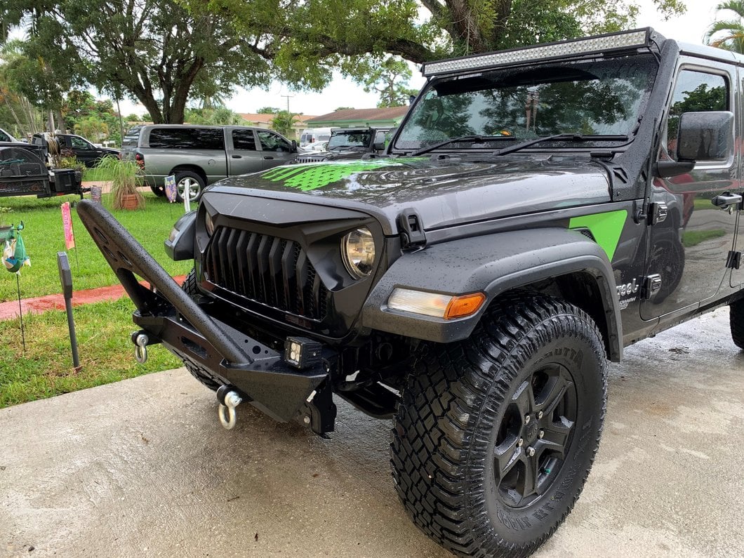 RedRock Stubby Winch Front Bumper with Stinger Bar (18-25 Jeep Wrangler JL)