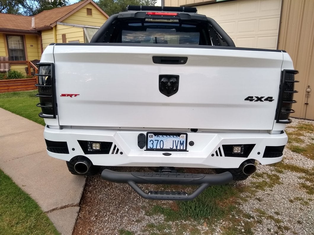 RedRock Tail Light Guards; Black (09-18 RAM 1500)