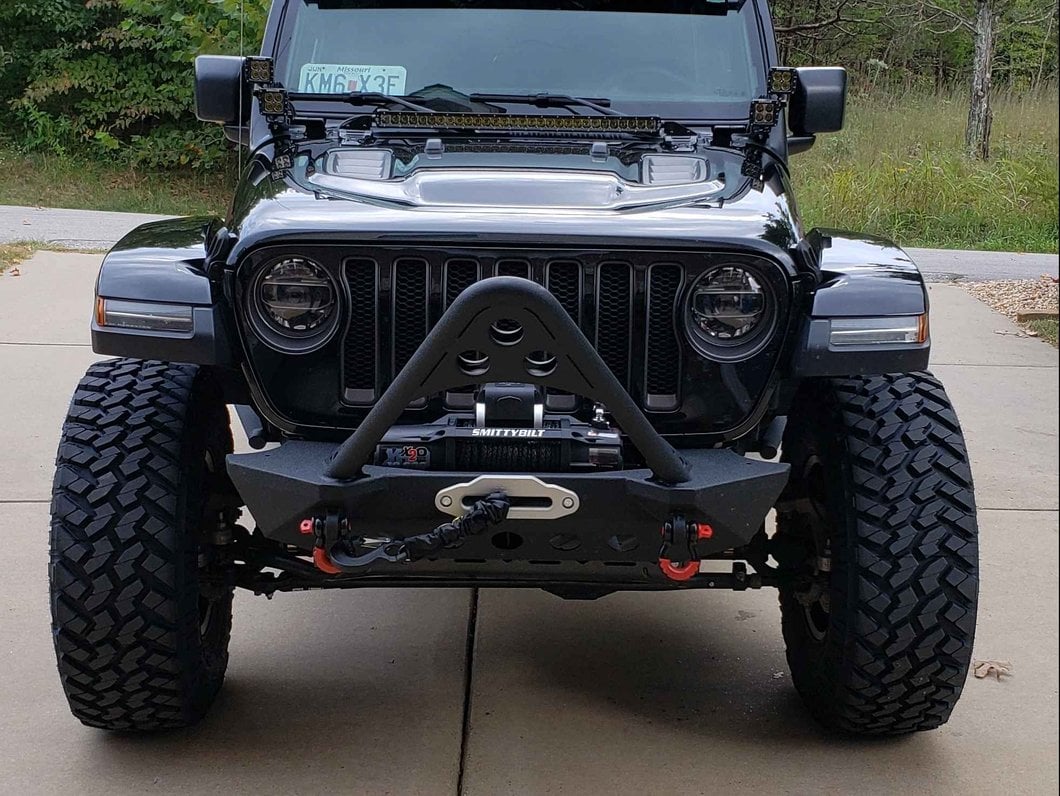 RedRock Stubby Winch Front Bumper with Stinger Bar (18-25 Jeep Wrangler JL)