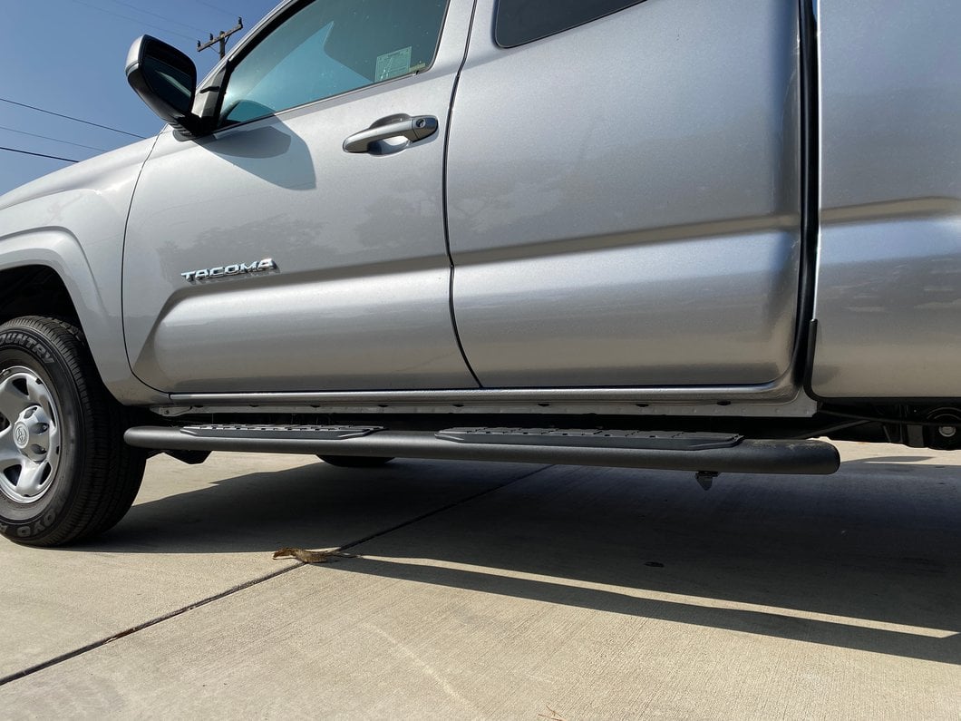 RedRock 4-Inch Oval Bent End PNC Side Step Bars; Black (05-23 Tacoma Access Cab)