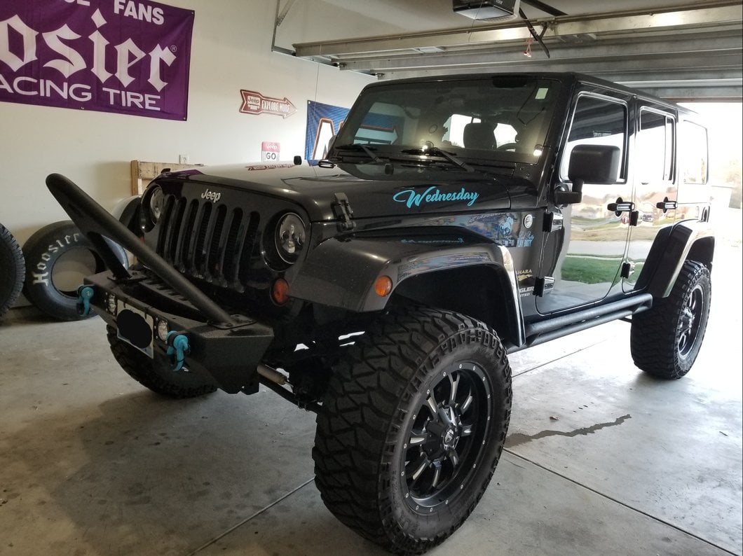 RedRock Stubby Winch Front Bumper with LED Lights and Stinger Bar (07-18 Jeep Wrangler JK)