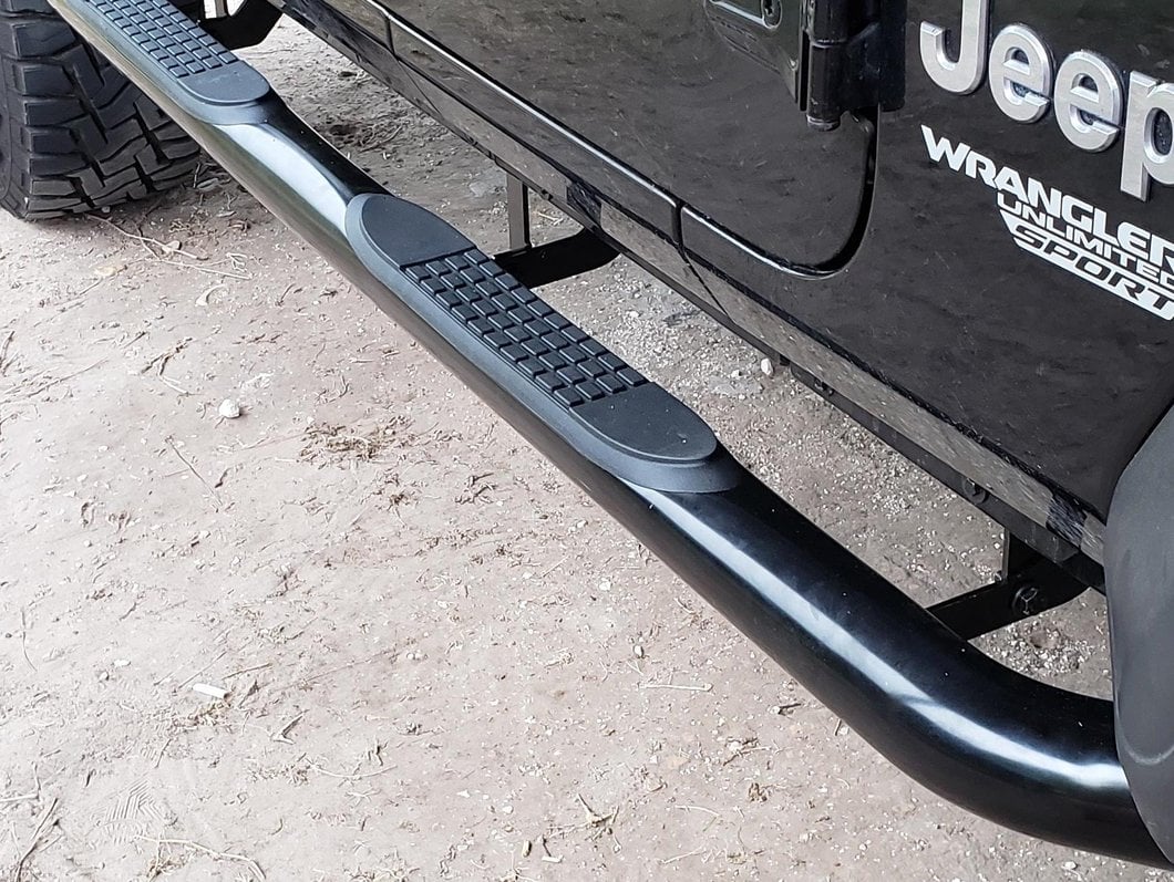 RedRock 3-Inch Round Curved Side Step Bars; Semi-Gloss Black (18-25 Jeep Wrangler JL 4-Door)