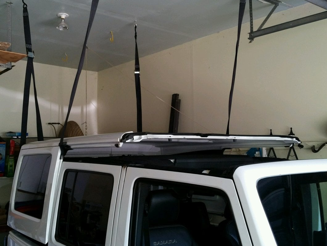RedRock Manual Hard Top Hoist (07-18 Jeep Wrangler JK 2-Door)