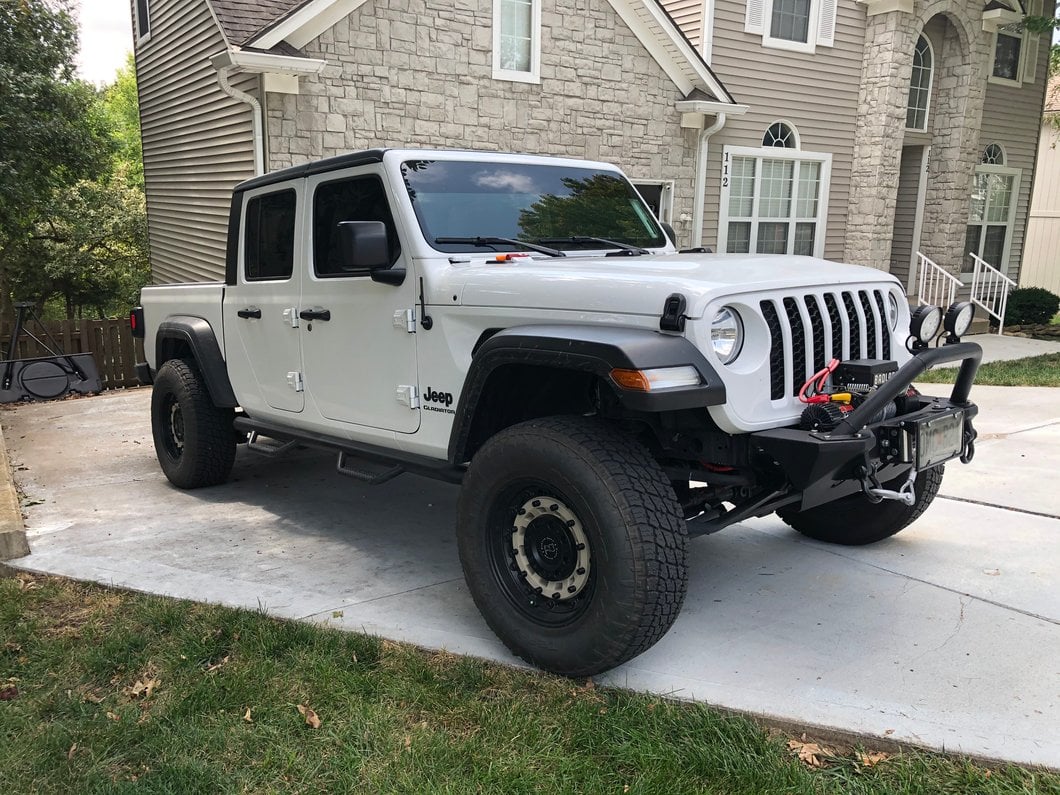 RedRock Stubby Front Bumper (20-25 Jeep Gladiator JT)