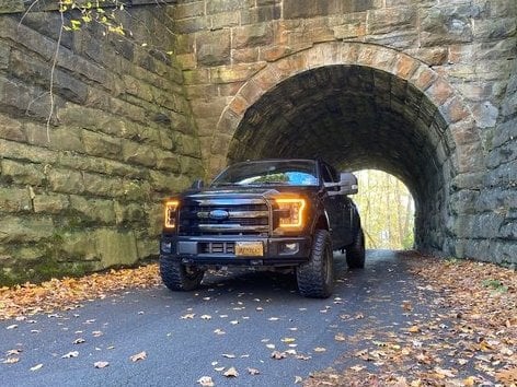 RedRock Upper Replacement Grille; Gloss Black (15-17 F-150, Excluding Raptor)