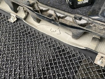 RedRock Wire Mesh Upper Grille Insert; Black (13-18 RAM 1500, Excluding Rebel)