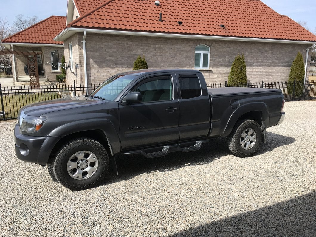 RedRock HD Drop Side Step Bars (05-23 Tacoma Access Cab)