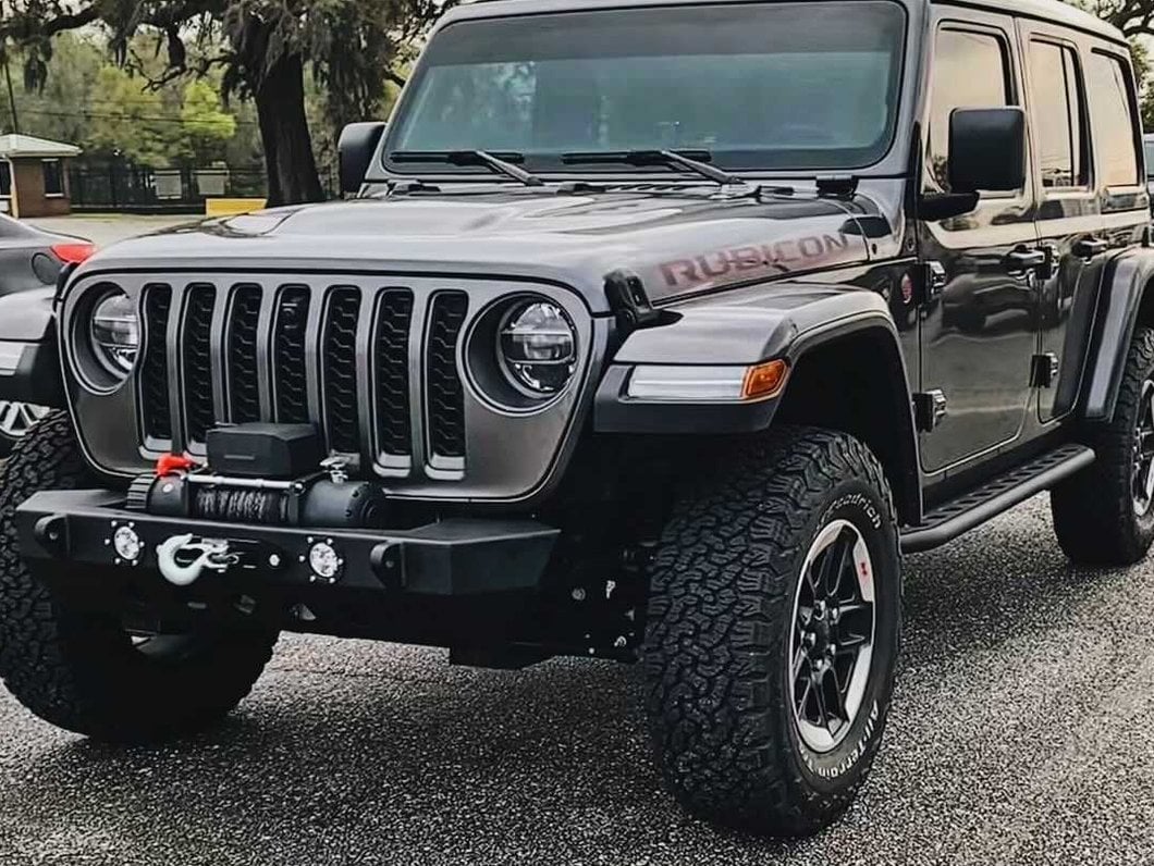 RedRock Stubby Winch Front Bumper with LED Fog Lights (18-25 Jeep Wrangler JL)
