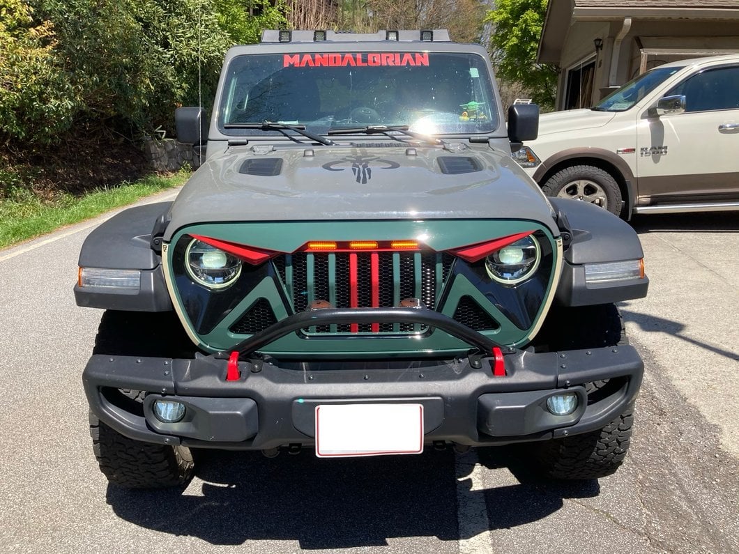 RedRock Predator Grille with Amber LED (18-25 Jeep Wrangler JL w/o TrailCam)