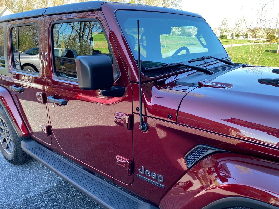 RedRock Trail Antenna; 21-Inch (97-23 Jeep Wrangler TJ, JK & JL)