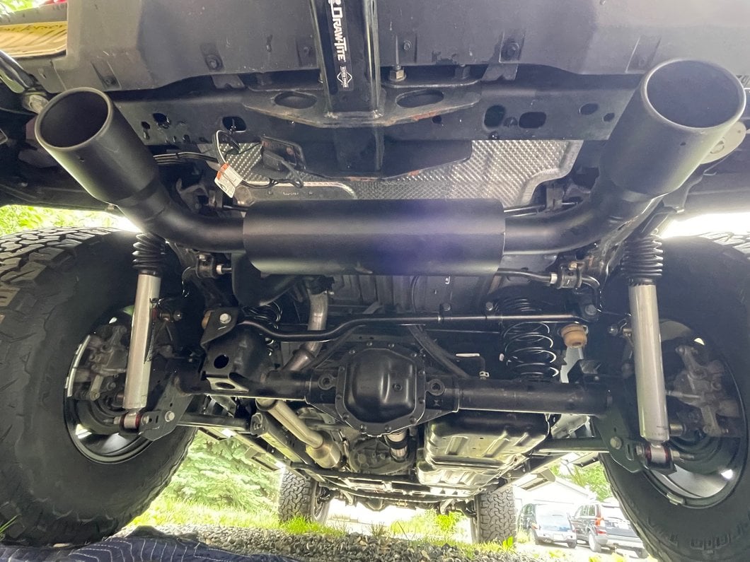 RedRock Axle-Back Exhaust with Black Tips (18-25 2.0L or 3.6L Jeep Wrangler JL)