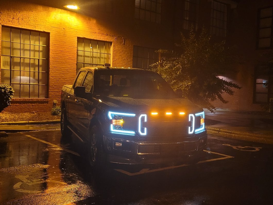 RedRock Baja Upper Replacement Grille with LED Lighting and DRL (18-20 F-150, Excluding Raptor)