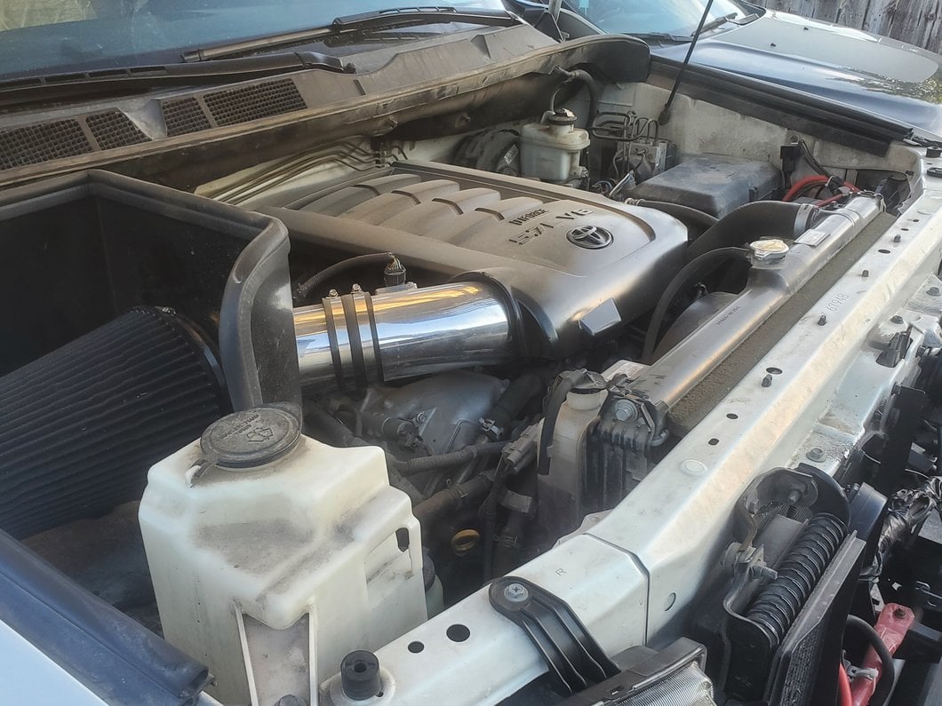 RedRock Cold Air Intake (07-11 5.7L Tundra)