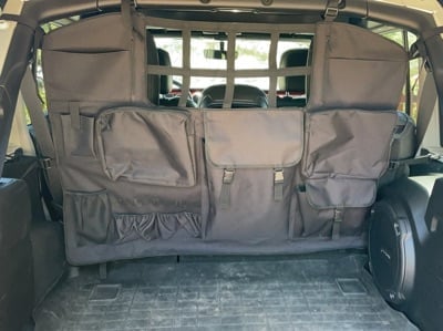 RedRock Cargo Net/Pet Divider; Rear Seat (07-25 Jeep Wrangler JK & JL 4-Door)