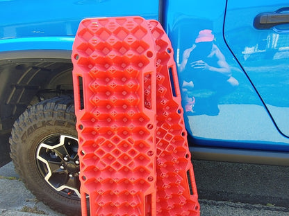 RedRock Recovery Traction Boards; Red