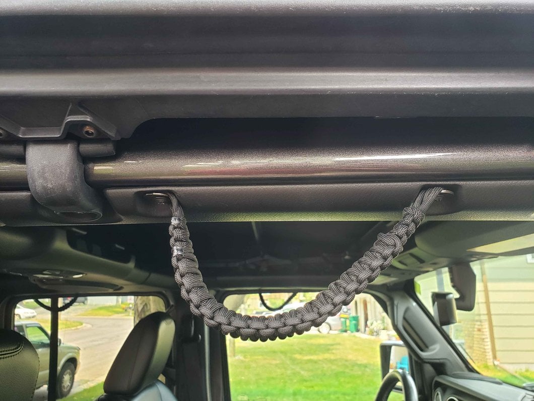 RedRock Headrest Paracord Grab Handles; Black (07-25 Jeep Wrangler JK & JL)
