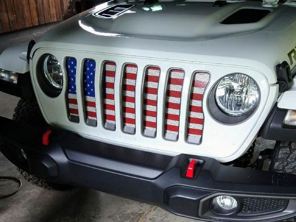 RedRock Grille Insert; Old Glory (18-25 Jeep Wrangler JL w/o TrailCam)