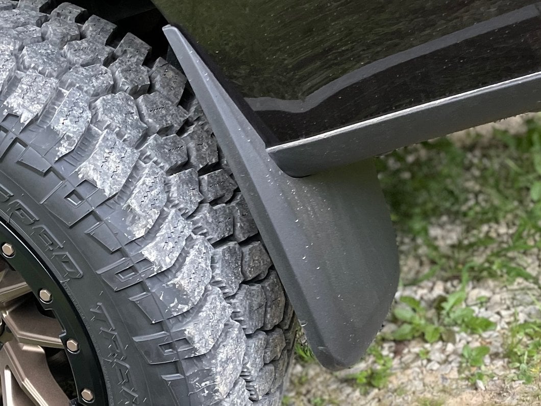 RedRock Custom Molded Mud Guards for No Fender Flares; Front and Rear (15-20 F-150 w/o OE Fender Flares)